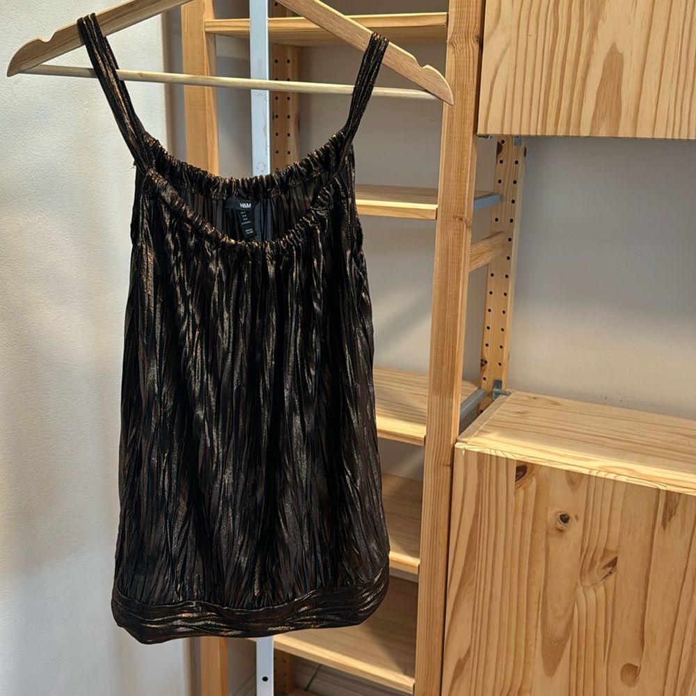 H&M Metallic Bronze Crinkled Tank